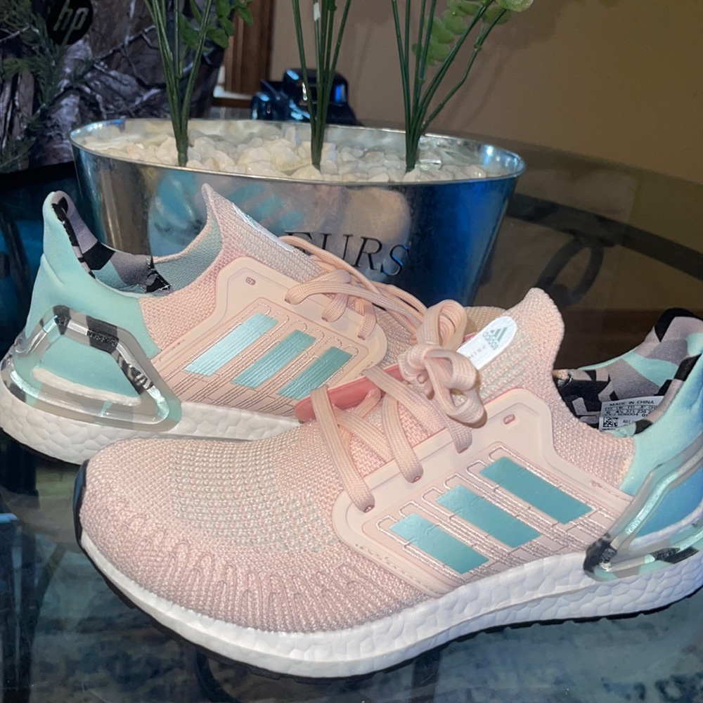 Ultraboost Adidas brand new 👟 shoes